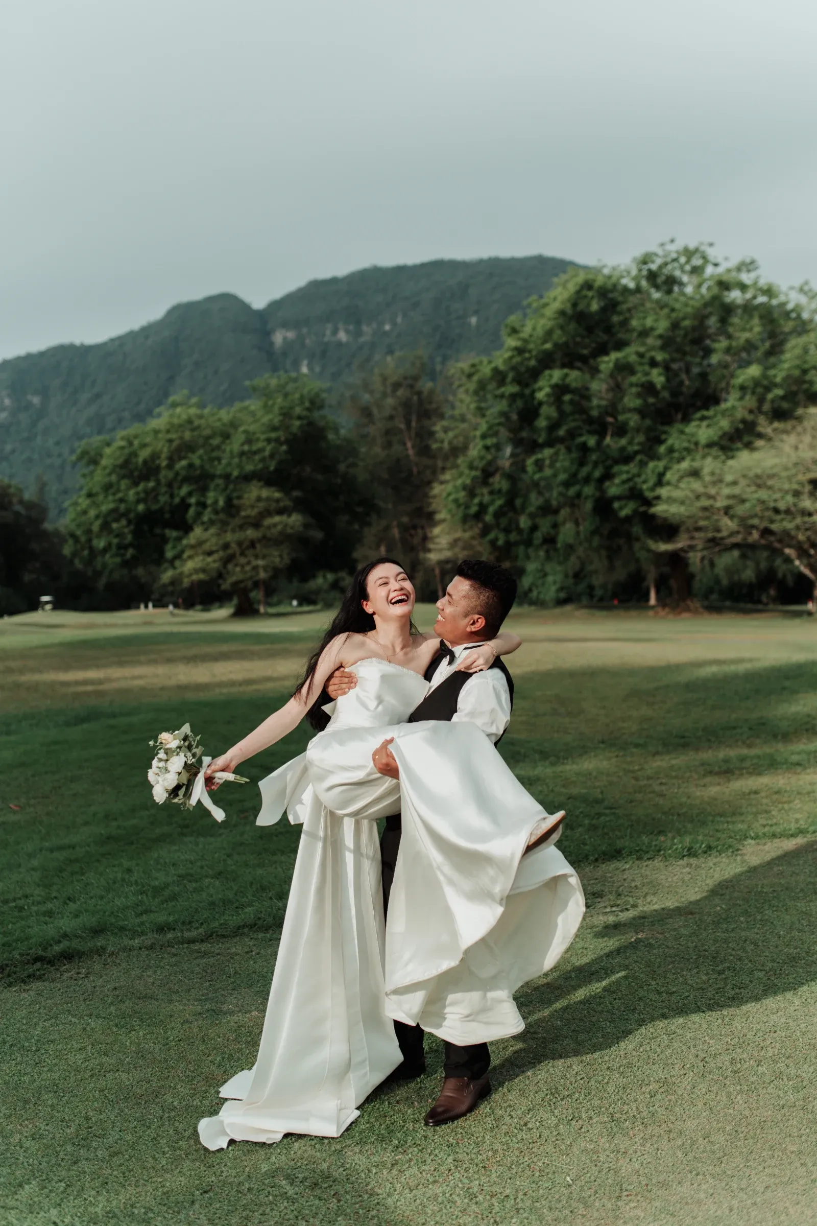 Garry & Tiffany, outdoor prewedding by Ju Shiu Photography, Kuching, Sarawak