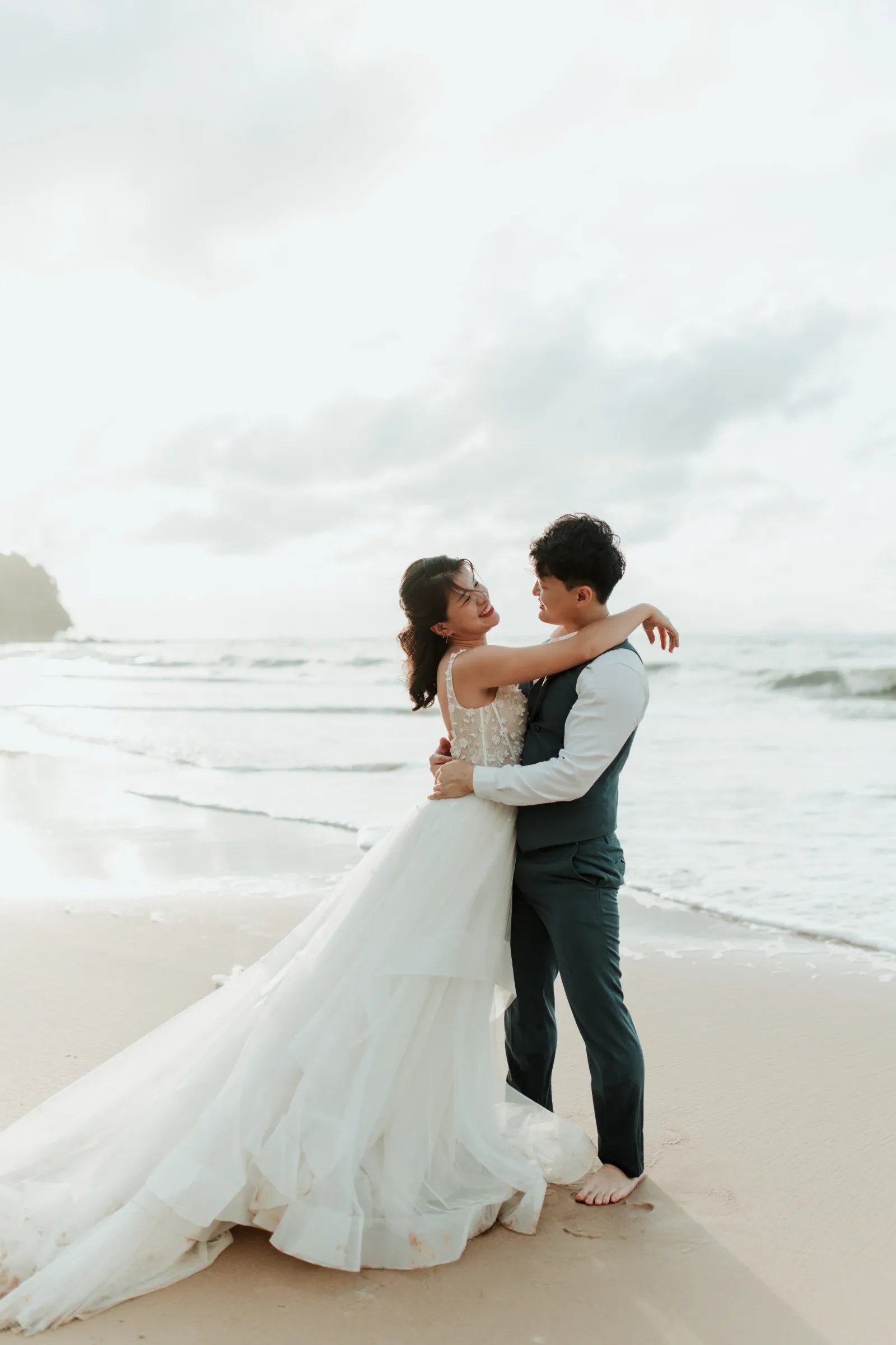 Johann & Odelia, outdoor prewedding by Ju Shiu Photography, Kuching, Sarawak